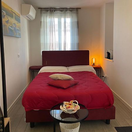 Apartament Dimora Di Charme Peschiera Del Garda Zewnętrze zdjęcie